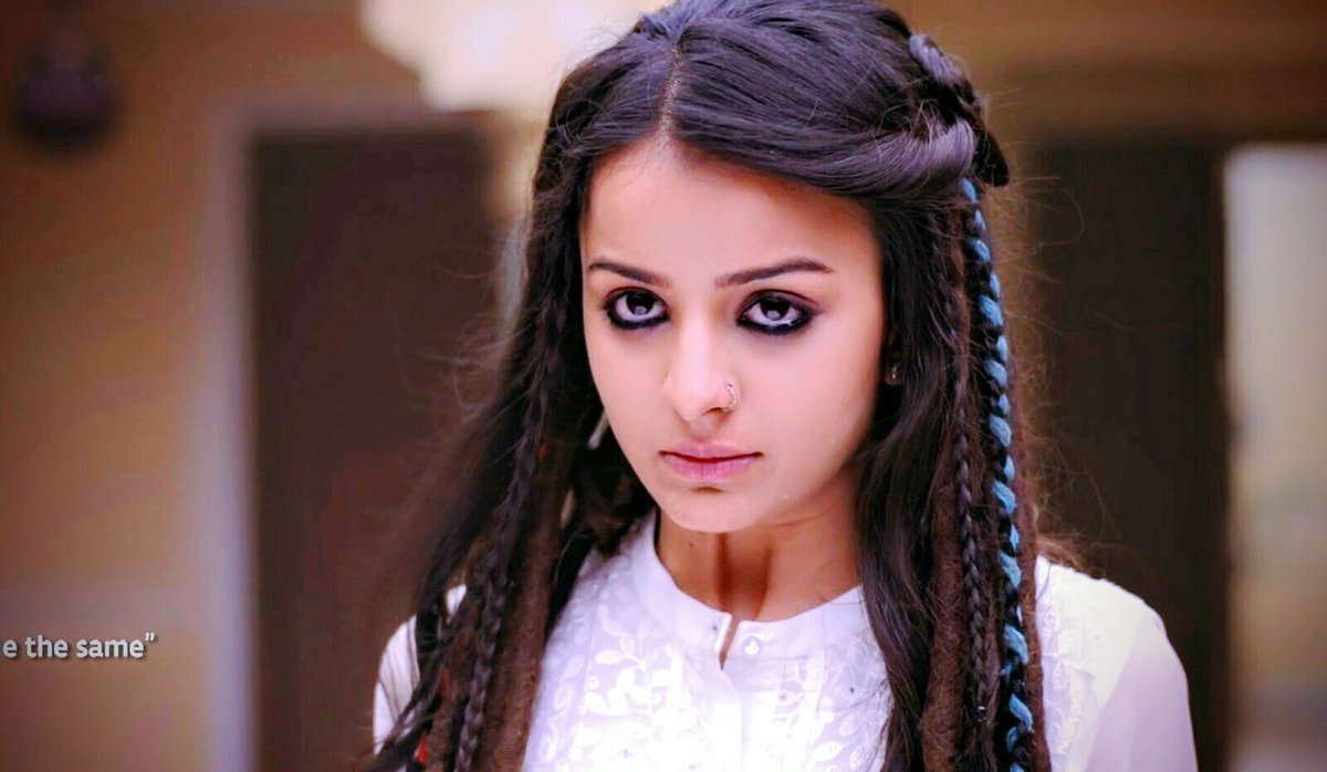 Suruness345's tweet photo. I JUST LOVE THE LAYERS OF EMOTIONS AND DRAMA THEY SHOW , THE DAMN AMAZING EXECUTION , BRILLIANT ACTORS, THEIR CHARACTERIZATION AND DIRECTION...❤
THIS SHOW IS JUST SO DAMN DIFFERENT & SPECIAL FROM THE BEGINNING
FREAKING AMAZING & ONE OF MY FAVOURITES...🙏
#RishtonKaChakravyuh https://t.co/reMe7benxL