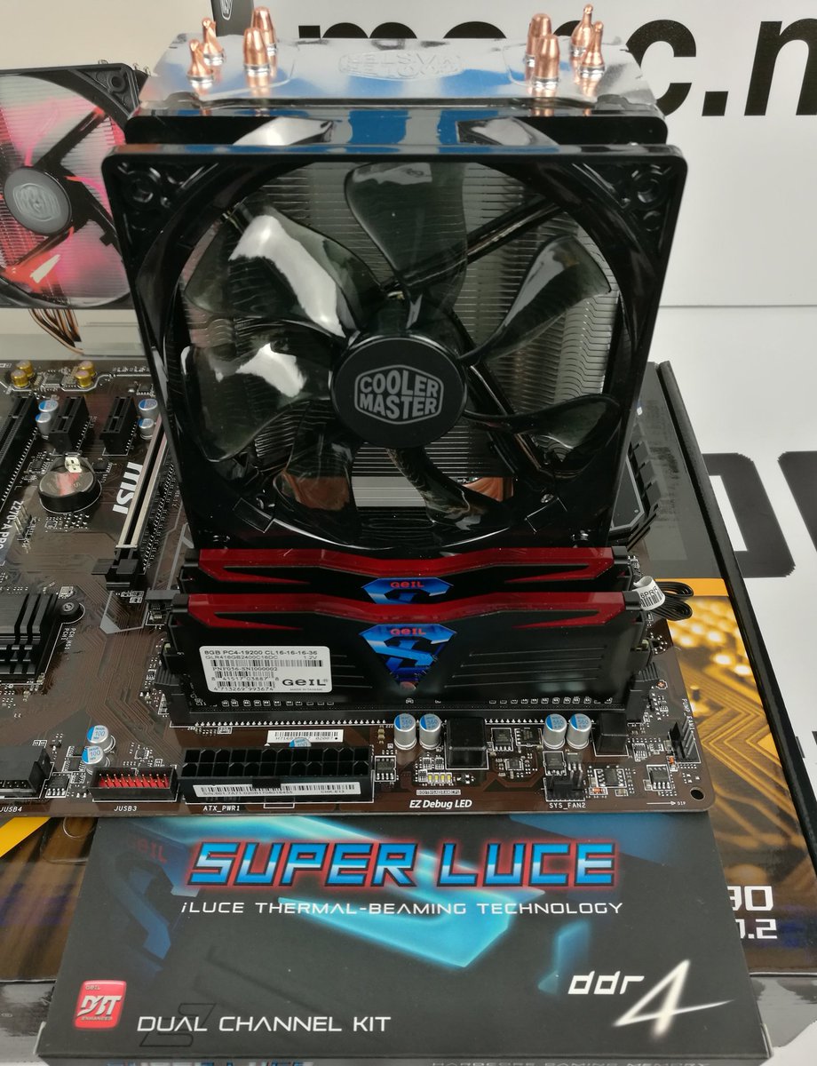 NewHomePC's tweet photo. Buenos días ☕
#FelizFinde #NHPCgaming https://t.co/8rFPg1uLCv