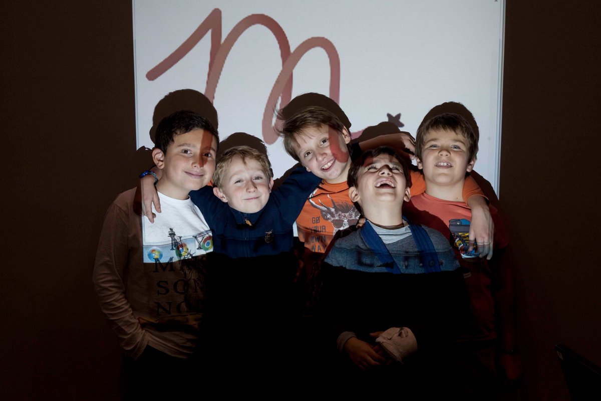 MagicMakersAt's tweet photo. Les inscriptions aux stages de février sont ouvertes! Plein de nouveautés #Robotics #Robot #arcade . Les 6-15 ans créent leur jeu Mario ou leur premier Robot en 1 semaine. #futureofwork #Kids #startup #Education https://t.co/ye7nAhG4Mq