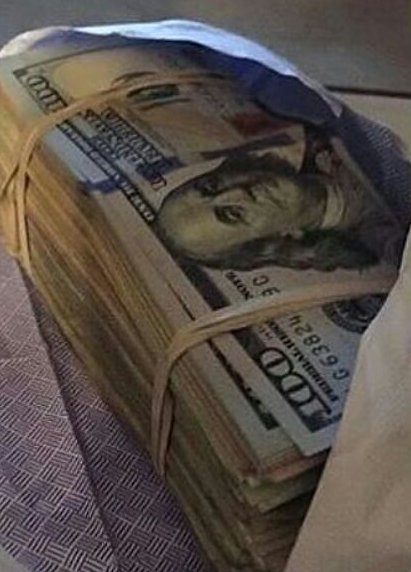 KoyaB09's tweet photo. Keep hustling until your bank account looks like a phone number https://t.co/QPJyIcDIMb