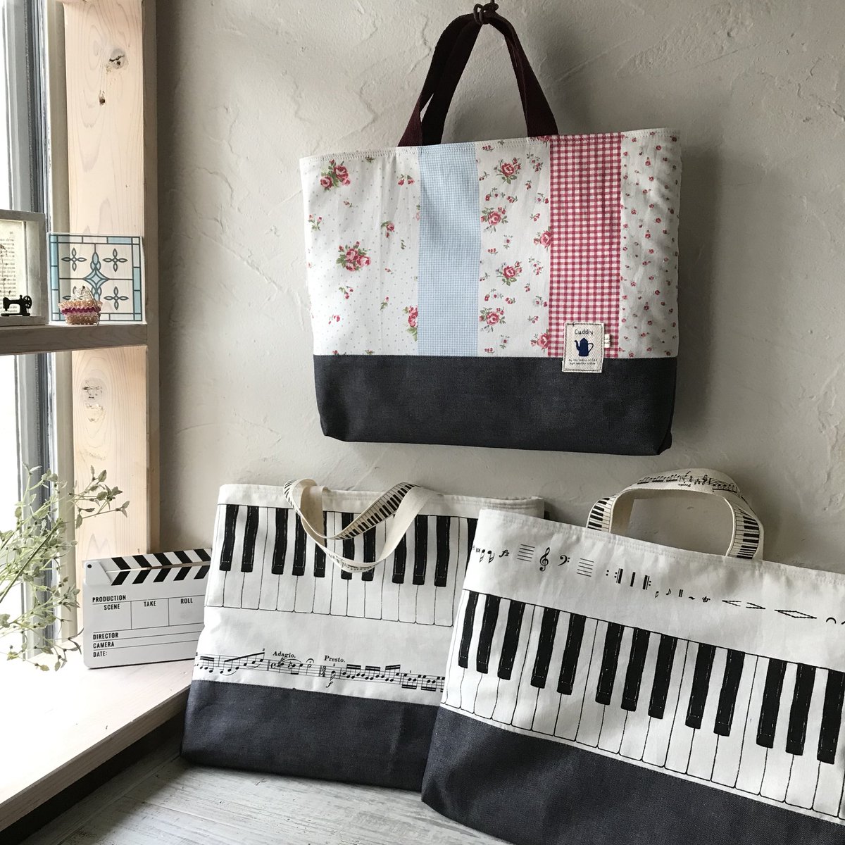 Neige 手作りのある暮らし Youtube作り方動画配信中 今日は3点完成 レッスンバッグ 女の子 これから外作業 寒そうー デコレクションズ ハンドメイド