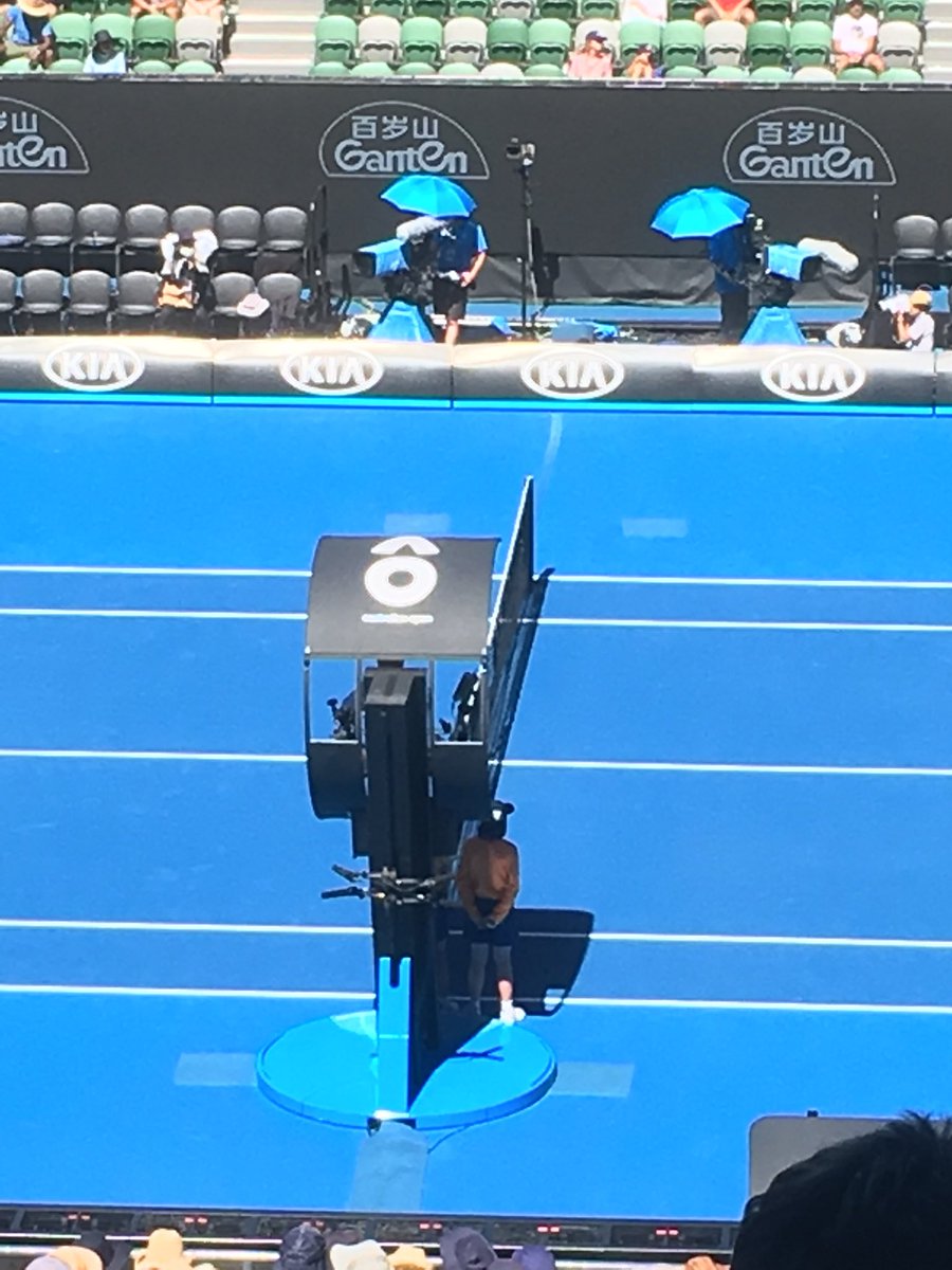MormesOrmes's tweet photo. #AustralianOpen2018#hotisoverated! https://t.co/rwYhg4QqL2