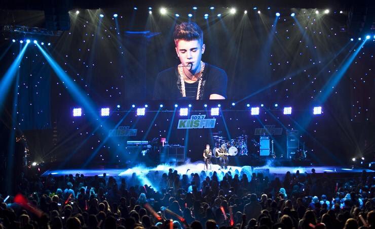 The performance are staged in the. Джастин Бибер концерт 2022. Justin Bieber 2021 Concert. Джастин Бибер концерт 2021. Justin Bieber 2023.