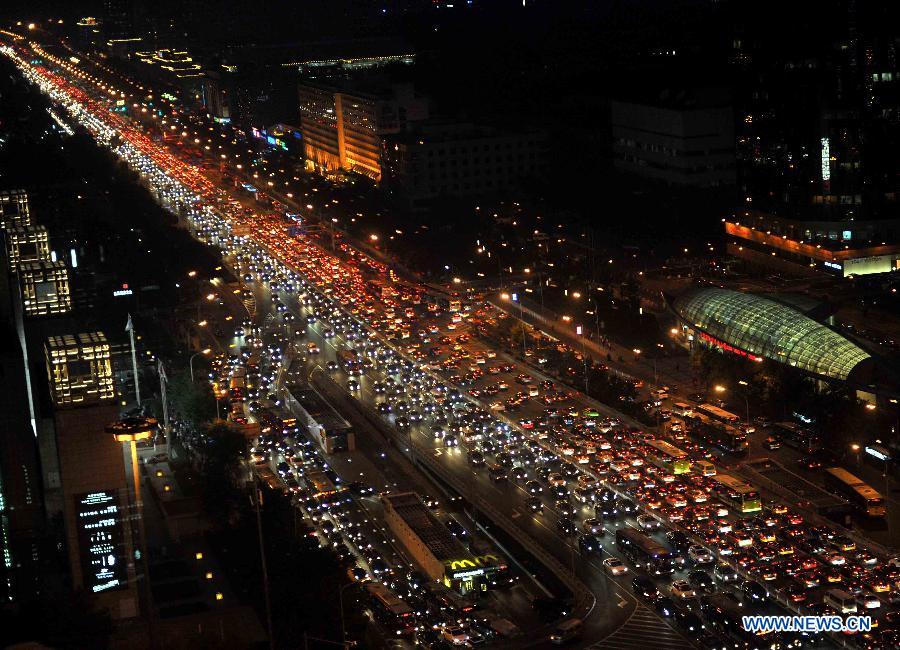 PDChina's tweet image. Jinan, capital of east China's Shandong Province, ranked as the country's most congested city in 2017, followed by Beijing and Harbin: traffic congestion report