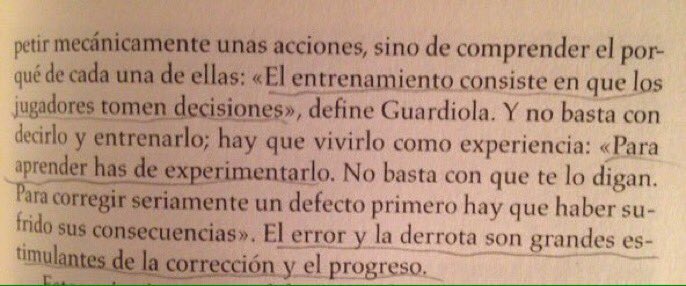 Cómo enfocar el proceso de entrenamiento? ➡️
“El entrenamiento consiste en que los jugadores tomen decisiones, para aprender algo has de experimentarlo. El error y la derrota son grandes estimulantes de la corrección y el progreso” (Guardiola) en #metamorfosis d <a href="/martiperarnau/">Martí Perarnau</a>