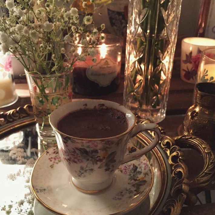 Da1____'s tweet photo. 🎼🎻`

تقاسمنا المشاعر والشعائِر والوطن ومرارة القهوة ✨.   
ㅤ
┈┉┅━❀ ❥ ❀━┅┉┈
ㅤㅤ⠀ https://t.co/YAyGnqhs0G