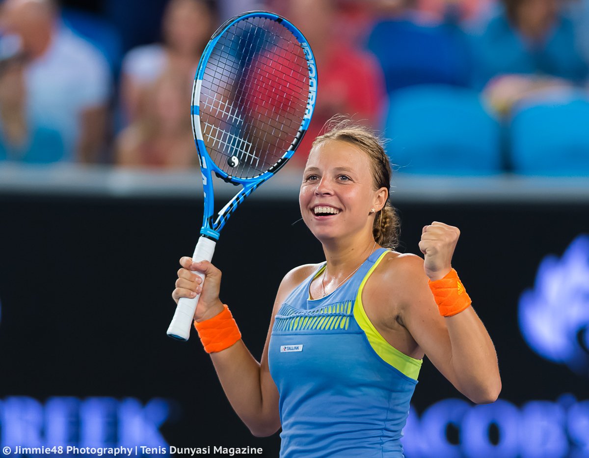 ANETT KONTAVEIT - Página 3 DT5-3KwU0AABWhC