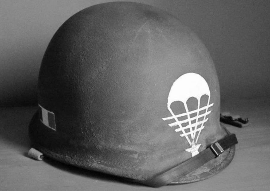 OpexNews's tweet image. Le 22 janvier, alors que la #1reDFL éprouve des difficultés à franchir l’Ill, le #1erRCP du Lieutenant-Colonel Jacques Faure fait mouvement vers Guémar avec son 2nd Bataillon (Capitaine Ducasse) en tête, avant d’entrer dans le Bois de #Colmar #Jebsheim