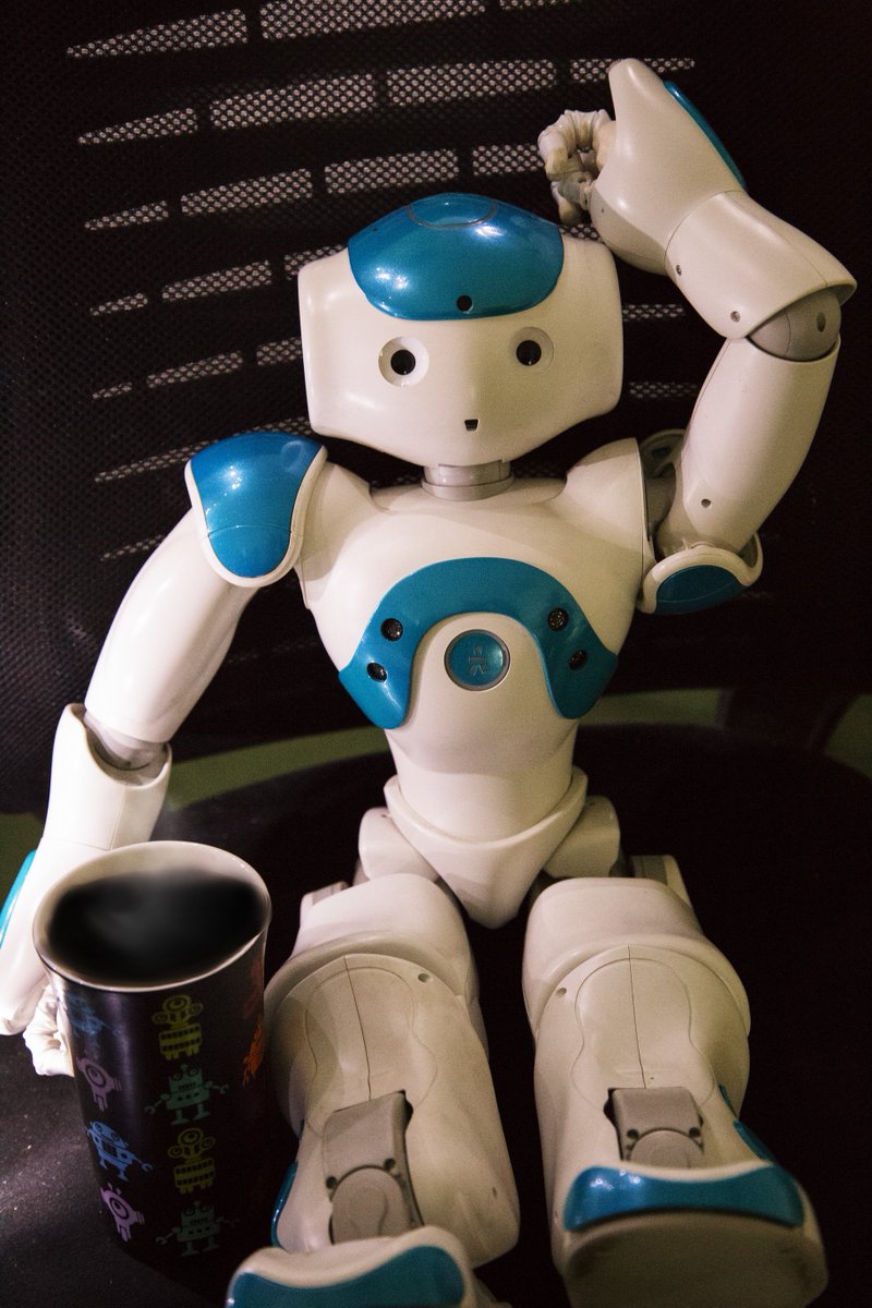 YakinDoguUni's tweet photo. Çok çalıştınız, çok yoruldunuz. Şimdi tatilinizin keyfini çıkarma zamanı. Herkese iyi tatiller! #yasasintatil #ydü #robotik #inovasyon #robotlaraskina #yakindogudahayat #nao #humanoid #neucreations #neurobotics #innovation #technology #robotlove #artificialintelligence #lifeatneu https://t.co/7lkHxlzb1Y