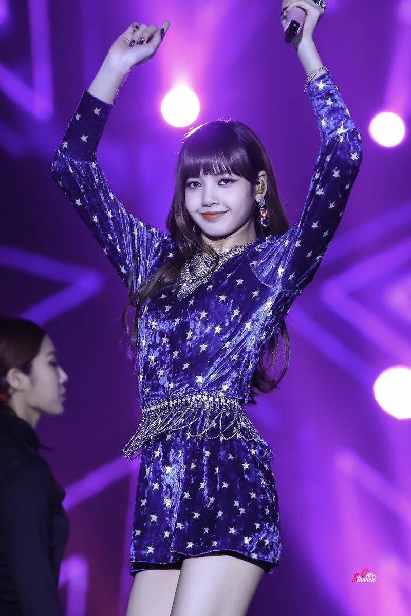 over_stunned's tweet photo. #BLACKPINK #LISA #블랙핑크 #리사

There’s a robber in my heart but why don’t the police knowㅠ https://t.co/D1eFJKHIY1