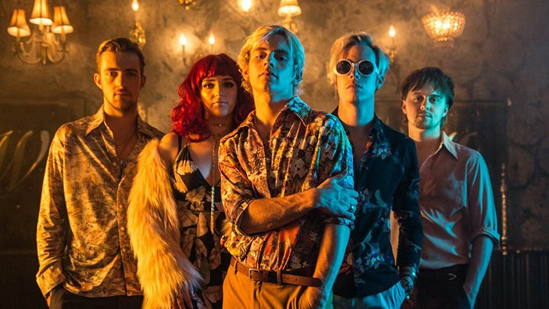 MTV_JAPAN's tweet photo. 【ポップ・ロック・バンドR5が公開収録に登場！】パルコミュージアムにて開催中のエキシビション「MTV THE PARTY」にて1/23(火)にR5が登場する公開収録が決定！参加方法や詳しい概要はコチラをチェック！>>https://t.co/YkScJOXE1o 
#MTVTHEPARTY #mtvjapan #パルコ #パルコミュージアム https://t.co/Hfzu87vuw4