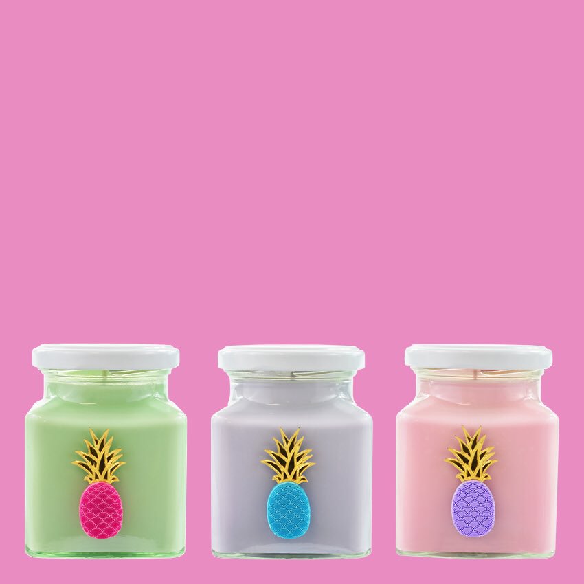 FlamingoCandles's tweet photo. #FreebieFriday RT and follow @FlamingoCandles for a chance to win the Pineapple Candle Trio🍍💞✨ Closes TONIGHT💗 #giveaway https://t.co/2JMYUL8gcz