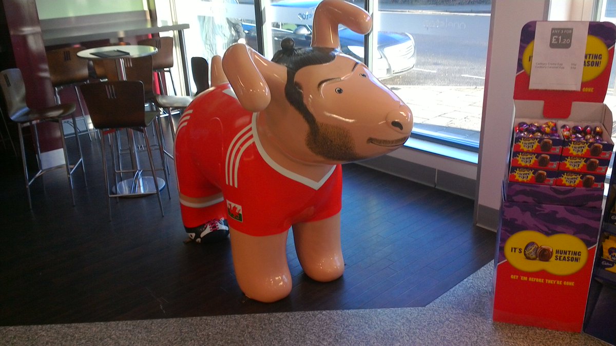 Local_Ladsnowdog17 tweet media