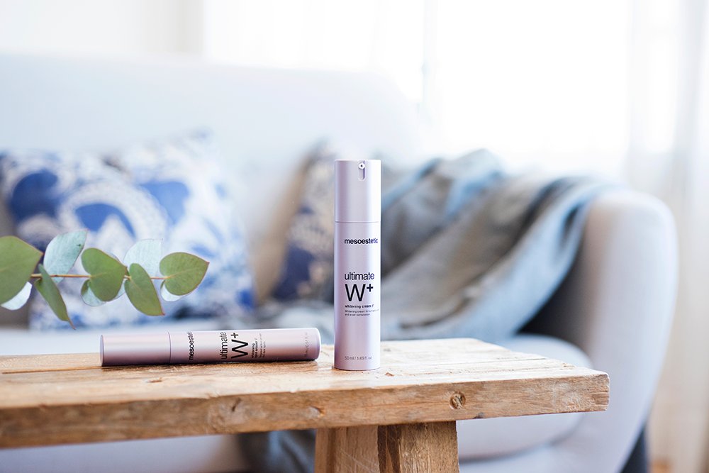 mesoestetic_ES's tweet photo. Saturday Mood! ¿Qué le pides a tu crema hidratante? ¿Te imaginas que tuviese acción blanqueante e iluminadora? Y además fuese antienvejecimiento e hidratante, preventiva y protectora. ¡La tenemos! Línea #ultimateW+ de #mesoestetic
https://t.co/jtI76tObTB https://t.co/Upthpylv4Q