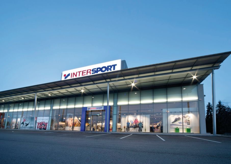 matpellet's tweet image. Bonjour Twitter ! 
Je recherche pour mes équipes 2 profils en free-lance pour bosser avec @PhilippeMhr @matthieubreton et @michael_alimi 
Une super équipe, ambiance au top et de beaux projets 💪😀
👉 #ecommerce #projets #omnicanal #retail #business #performance