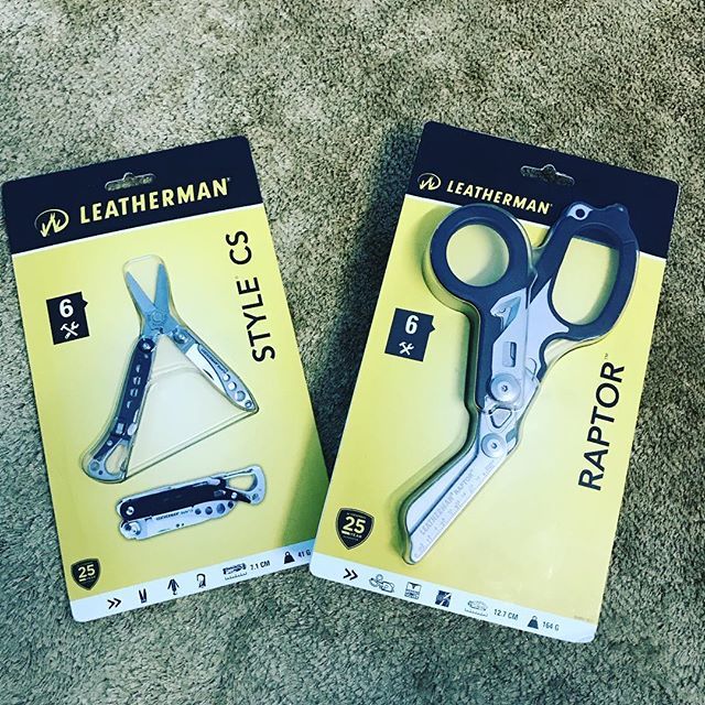 abdulhadi7_sa's tweet image. القطع الجديدة في مجموعتي من #ليذرمان 
A new members of my collection of #leatherman are #stylecs and #raptor #ليذرمان #instagram ift.tt/2DrFKEh #غرد_بصورة