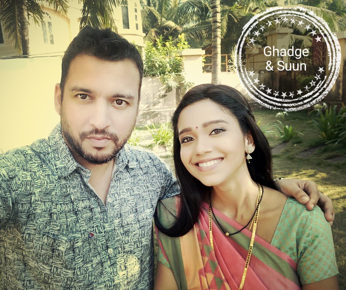 ajitachut's tweet photo. #Director #AjitDevle #Bhaghyashree 
#Serial #Ghadge &amp; #Suun https://t.co/JyPC88MUPU