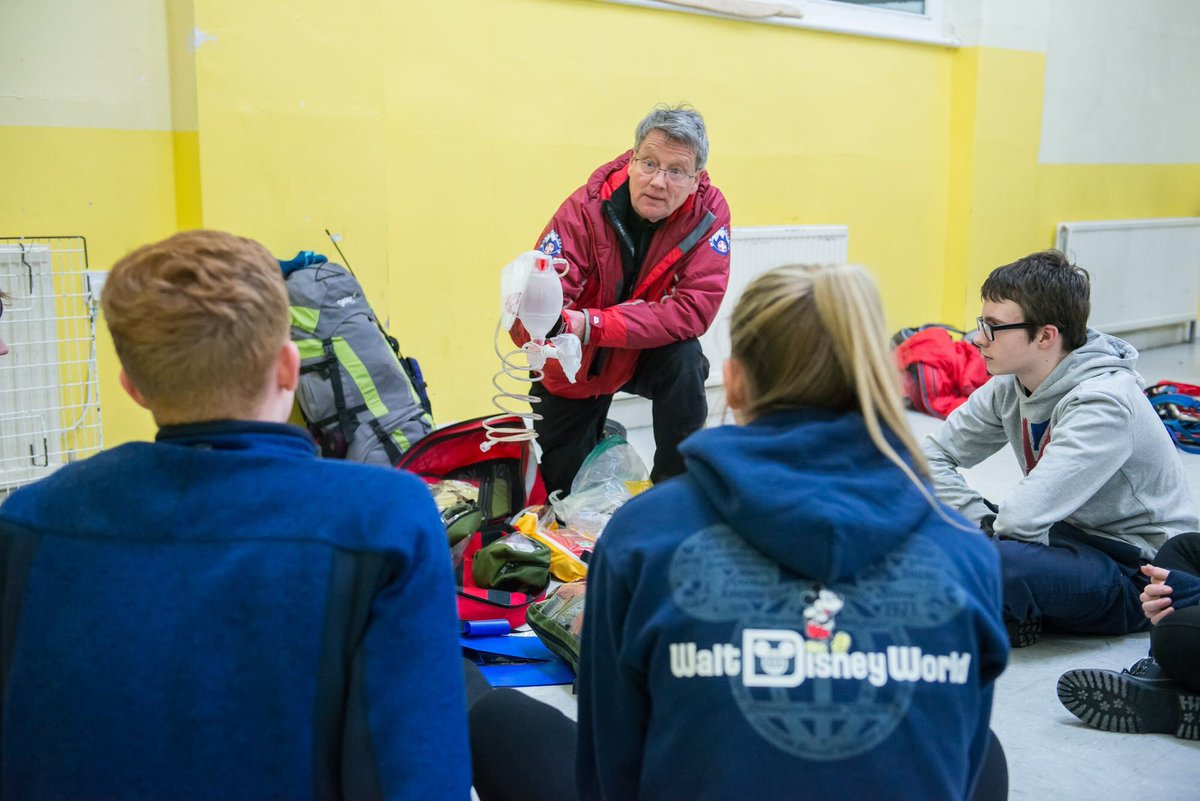 A massive thank you to <a href="/BPMRT/">Bowland Pennine MRT</a> for their visit on Tuesday. Great discussions about emerhency first aid, #sar and safety in the outdoors.
