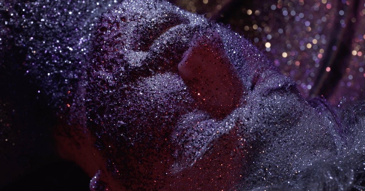 .<a href="/burnsunbroke/">Burns Unbroke</a> starts Thursday 25th - a new contemporary arts festival offering diverse creative responses to the works of #RobertBurns.

Exhibitions, theatre, music, workshops, talks, classes &amp; more!

Full listings // bit.ly/2zjhDS

#CheerstoRabbie