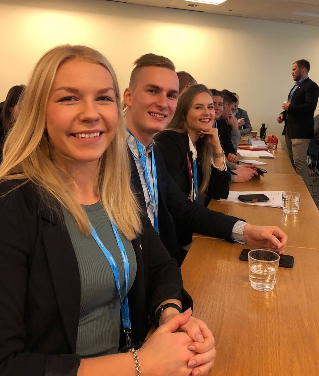 MKstyrelsen's tweet image. Styrelsen har anlänt på intro! #intro2018 @SuomenEkonomit