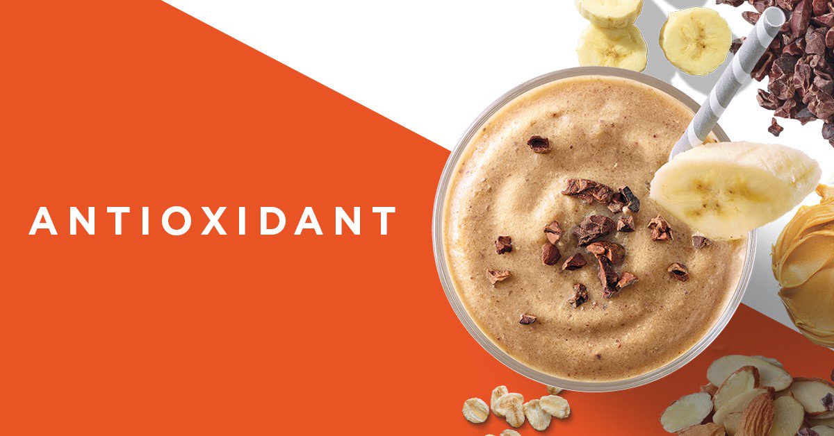 The Chia Banana Cacao smoothie tastes just as good as it sounds. Mixed with roasted banana, almonds, cacao nibs and more! #SmoothieLove