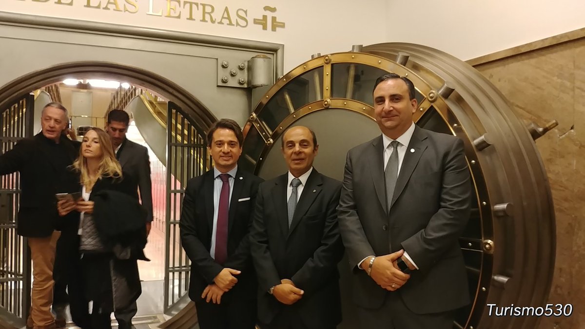 Homenaje a Atahualpa Yupanqui en el Instituto Cervantes en Madrid
<a href="/matisantosc/">Mati Santos Crocsel</a> <a href="/ValentinDG/">Valentin DG</a> <a href="/camaradeturismo/">Cámara Argentina de Turismo</a> <a href="/turismocba/">Córdoba Turismo</a> <a href="/cordobabureau/">Córdoba Bureau</a> <a href="/JSchiaretti/">Juan Schiaretti</a> @garciadanielbrc <a href="/fgarciasoria/">Fer García Soria</a> <a href="/gustavohani/">Gustavo Gabriel Hani</a> @ARAbariloche <a href="/RioNegroTurismo/">Río Negro Turismo</a> <a href="/CasaRioNegro/">Casa de Río Negro en Buenos Aires</a>