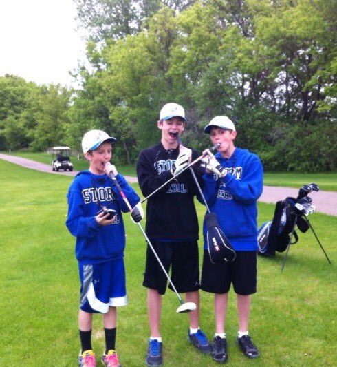 dylanpeck33's tweet photo. Happy bday kyah!!!!!! 🎉🎉🎉 @dreyer_kyle now do good basketball things tonight #richie #sanjay https://t.co/wt78AFTRLg