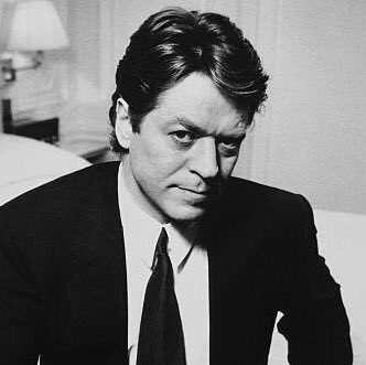 Happy birthday to Mr Robert Palmer. Your songs live forever. That\s for sure!! 