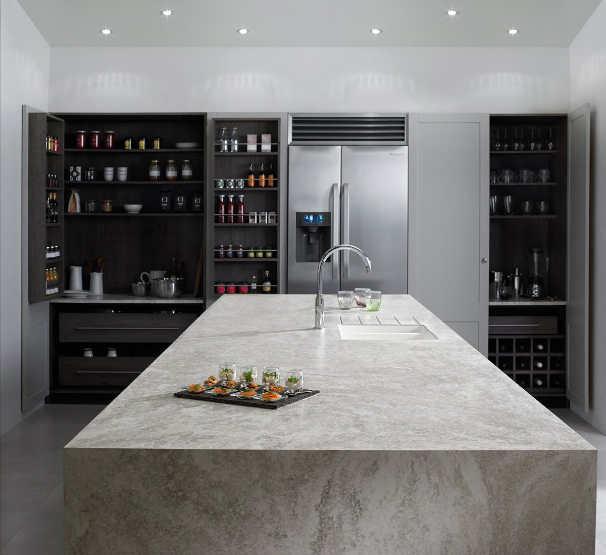 bushboard's tweet photo. How should you #DesignYourKitchen? If you like to entertain guests, place stools at a breakfast bar so theycan gather round & watch you prepare food. #KitchenDesign https://t.co/fTGSgExVAy