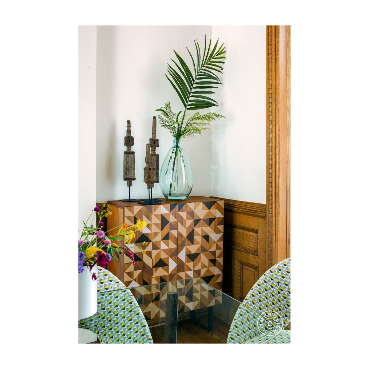 ACDJewelry's tweet photo. Travel the world in your dining room with unique finds and patterns. Interior design by @acdjewelry for @homepolish 💚 #interiordesignphotography by @seanlitchfield https://t.co/DVVijMQCzb