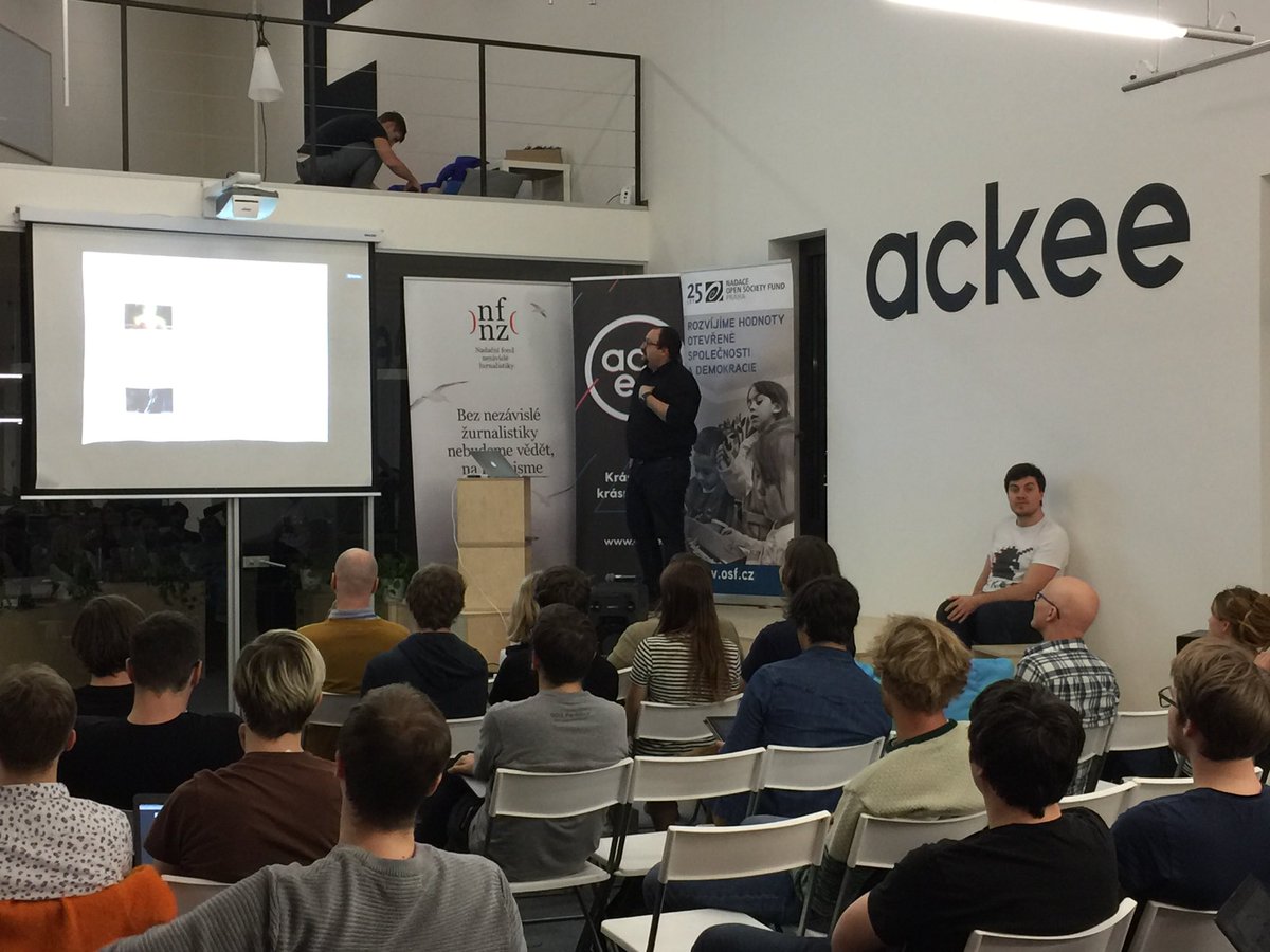 csas_devs's tweet photo. Hacking #FakeHacks by @AckeeCZ https://t.co/9cyWYMaP4U