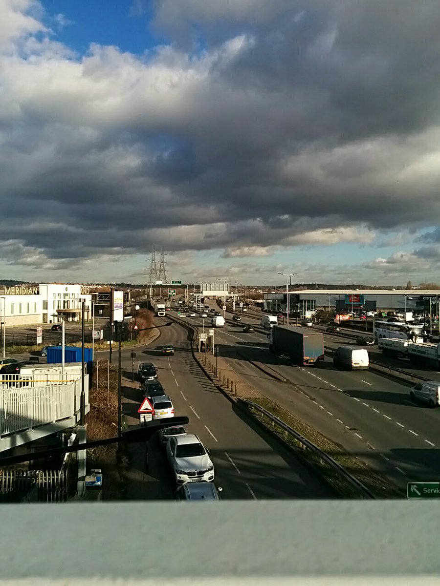 AlisonJArcher's tweet photo. Searching for #PymmesBrook! #River emerges from underground next to #A406 and looks like this, running round the back of #Edmonton #IKEA - who knew? #shapeyourriver @thisisyourriver https://t.co/V2apJ8SnJT