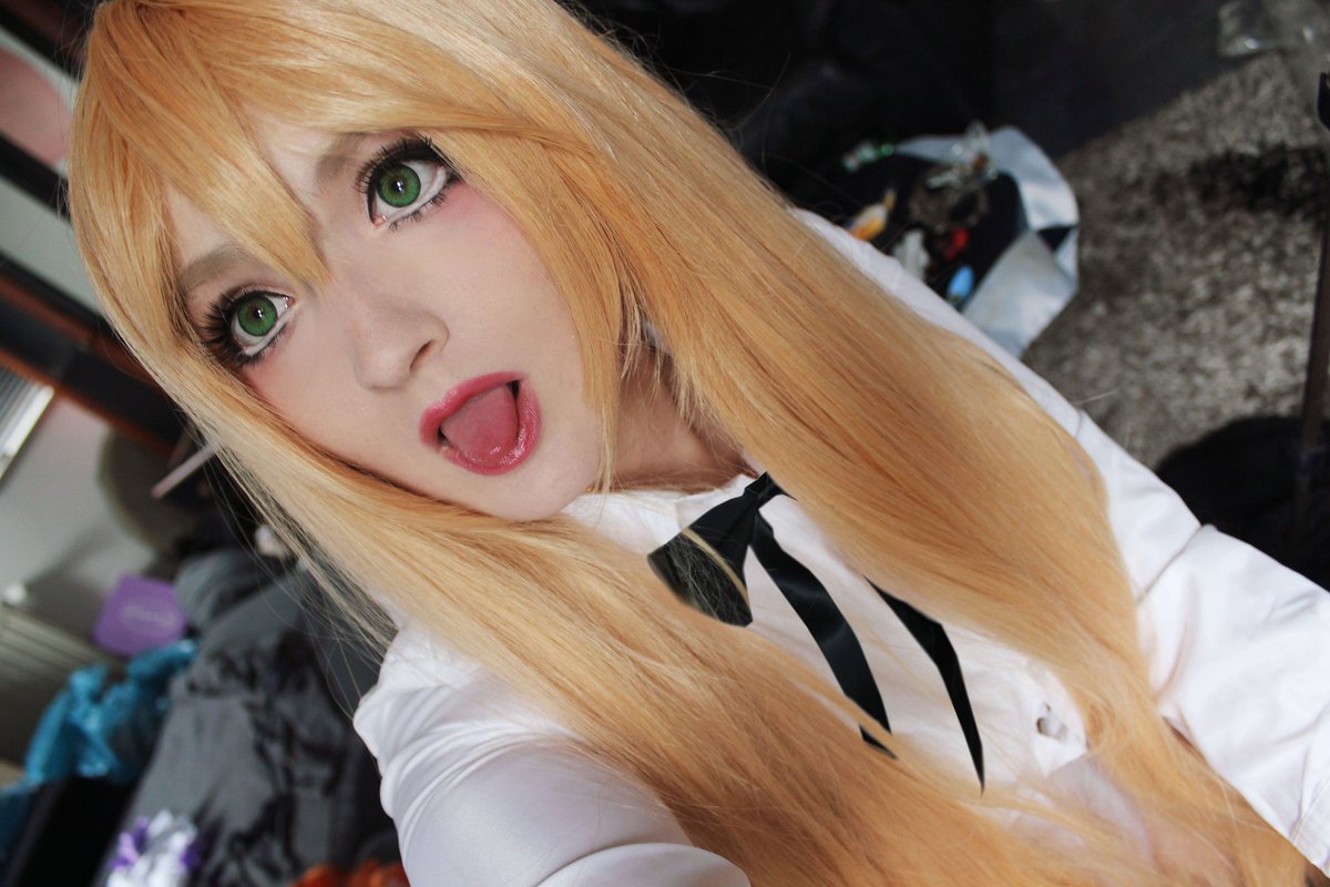 Bombom On Twitter Random Selfie Its Finally Weekend Again I