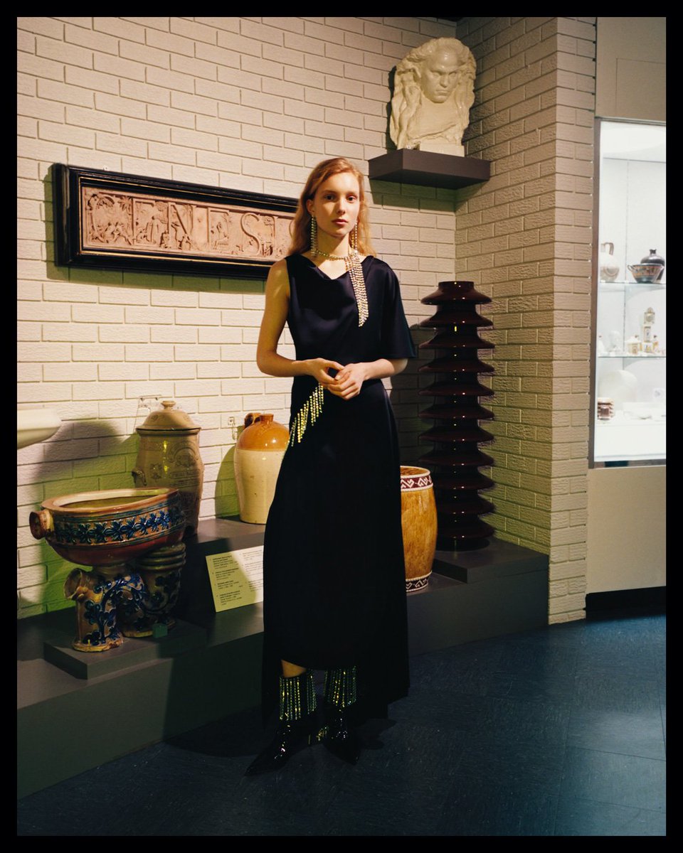 Christopher Kane tweet media