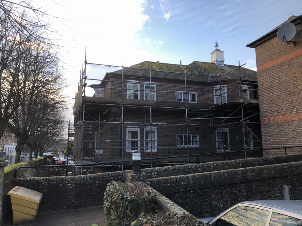 SamScaff2003's tweet photo. Section 1 competed in #Dorchester today for the installation of new windows. #Dorset #Scaffolding #Teamwork #SamScaff https://t.co/i78LHoeiKE