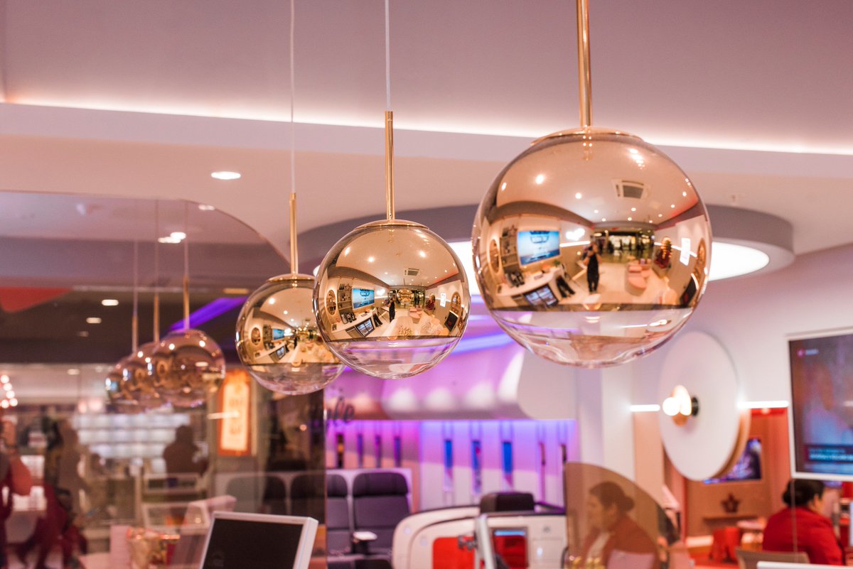 Your_Studio's tweet photo. In-store details in the new #vroom @VirginHolidays store in @StDavidsCardiff #DesignbyYS - All new concept stores are record-breaking. Who's got that #Fridayfeeling ? Photo credit #JamesTye https://t.co/h7gLdZYvyz