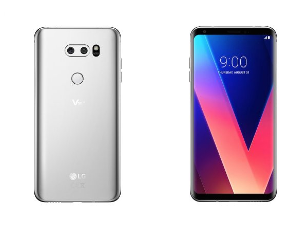 LG Electronics‘in V serisi en yeni akıllı telefonu LG V30 + (Plus), Türkiye’de Ocak ayı sonu itibari ile satışa çıkıyor. @lgturkiye <a href="/TurkTelekom/">Türk Telekom</a> cmpg.in/0tJ7