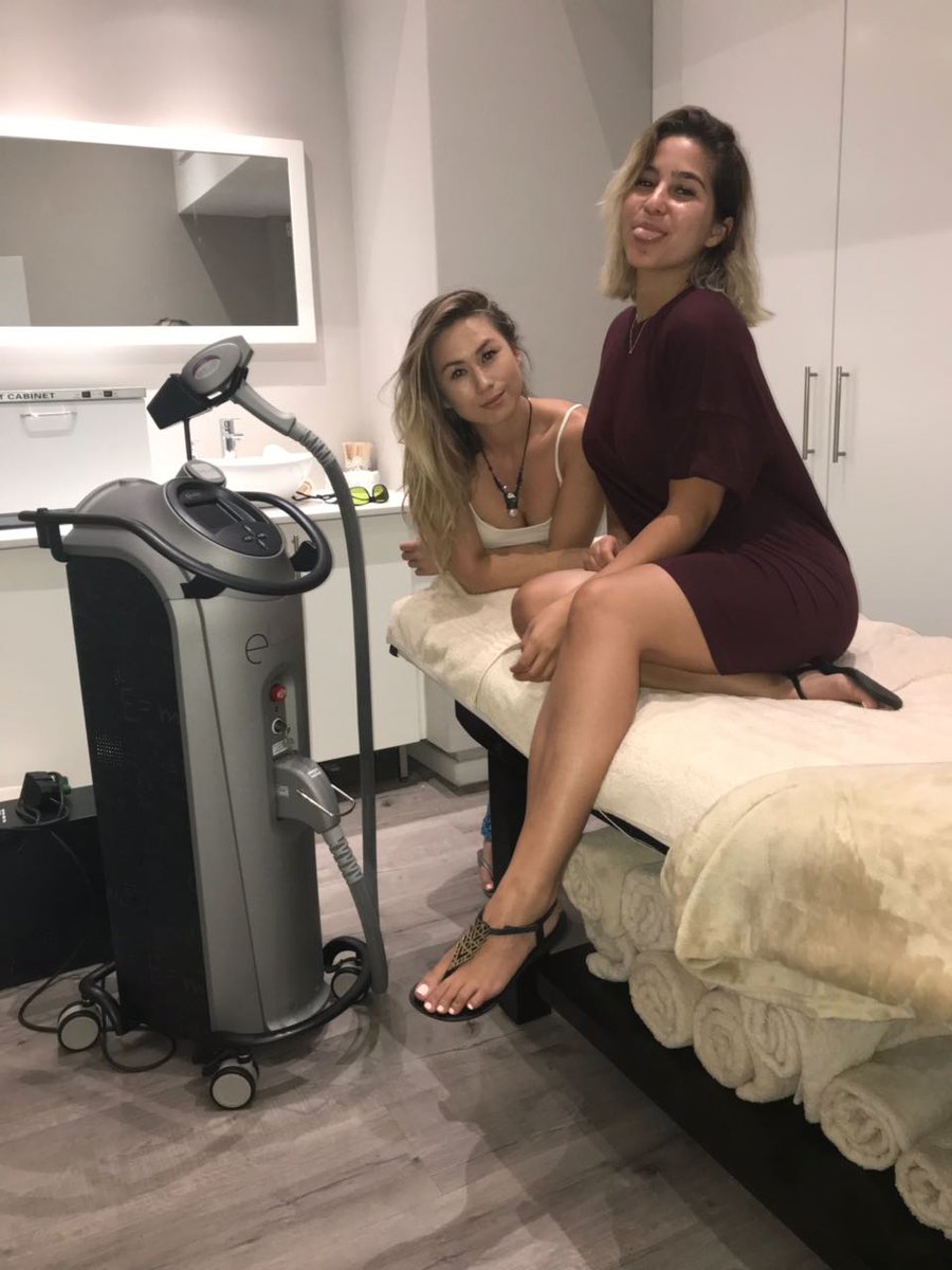 DeluxeLaser's tweet photo. Look who paid us a beautiful visit today! β€οΈ
#nadiajaftha #lindylin #deluxelaser https://t.co/0tmn0Sgqe0