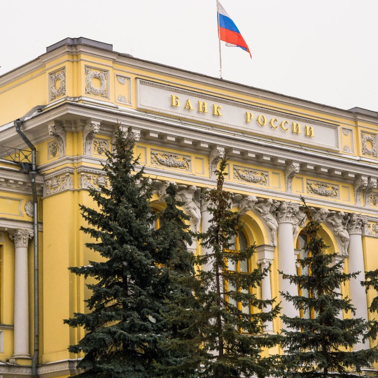 BitcoinNews's tweet photo. Cryptoruble Delayed – Russian Central Bank Worried It Could Bypass Regulations https://t.co/YN0vCyT47O #Bitcoin https://t.co/vLojhGDyUc