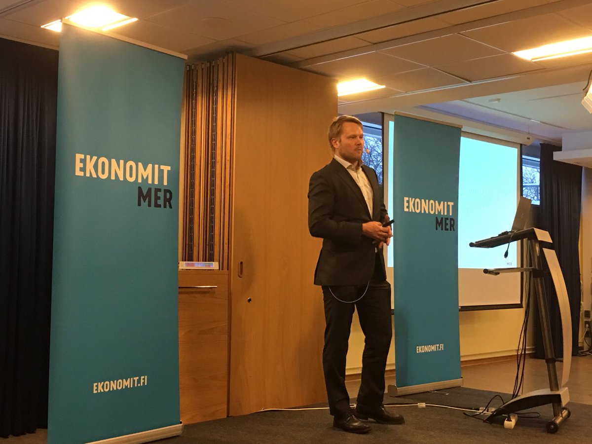 Sadanpaamies_I's tweet image. #intro2018 @SuomenEkonomit @KostiHyy #hyvinvointi on aina osa työelämätoimintaa