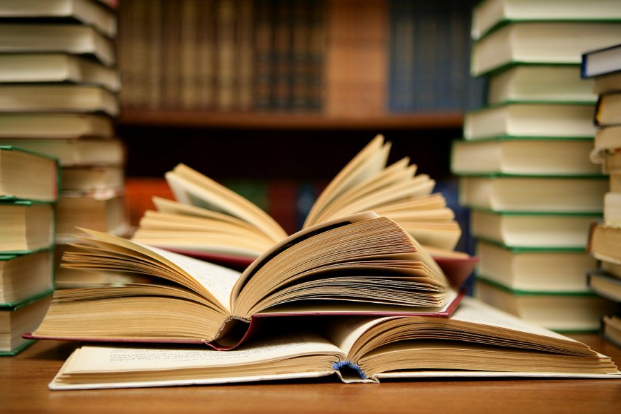 TEGGpub's tweet photo. “One always has a better book in one's mind than one can manage to get onto paper.”
― Michael Cunningham https://t.co/EYrddvPhu4