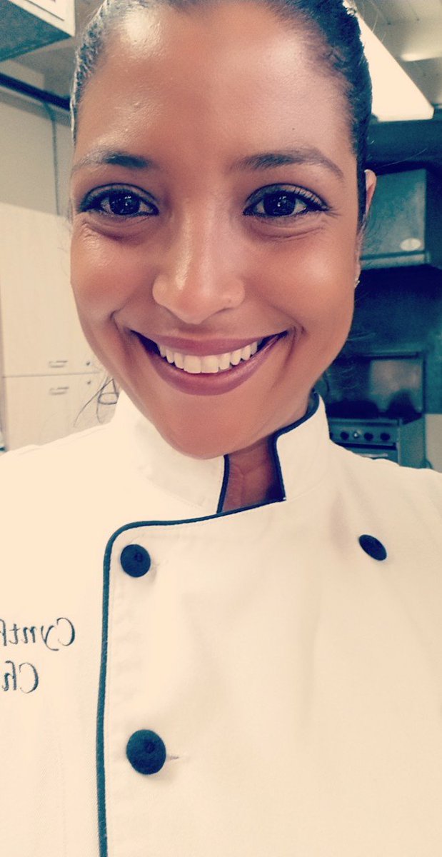 ChefThiaLLC's tweet photo. Good morning 🌺🌺🌺
#ChefThia 
#chef
#internationalChef 
#celebrityChef https://t.co/XVilXdP1Gy