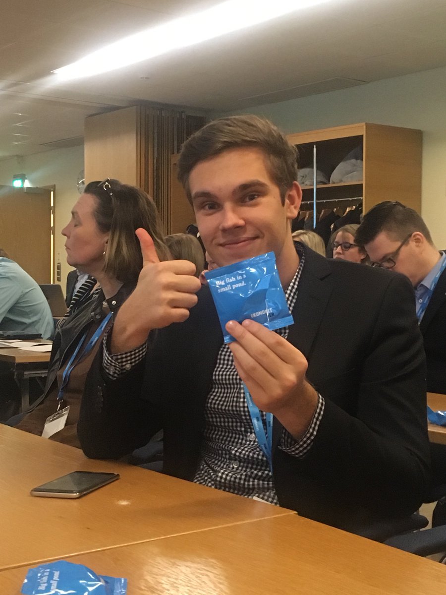 enklaavi's tweet photo. Aina välillä kannattaa pitää pieni evästauko 😊 #hyvinvointi #intro2018 @SuomenEkonomit https://t.co/87GNw8Bfp5