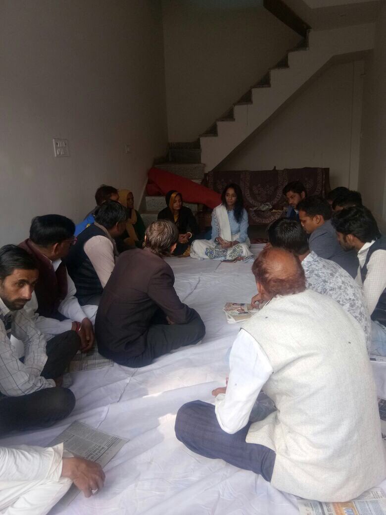 vibhamathur10's tweet photo. Alwar by-election: IT Cell meeting at Tijara today. @SachinPilot @divyaspandana https://t.co/sQM1qQJy2O