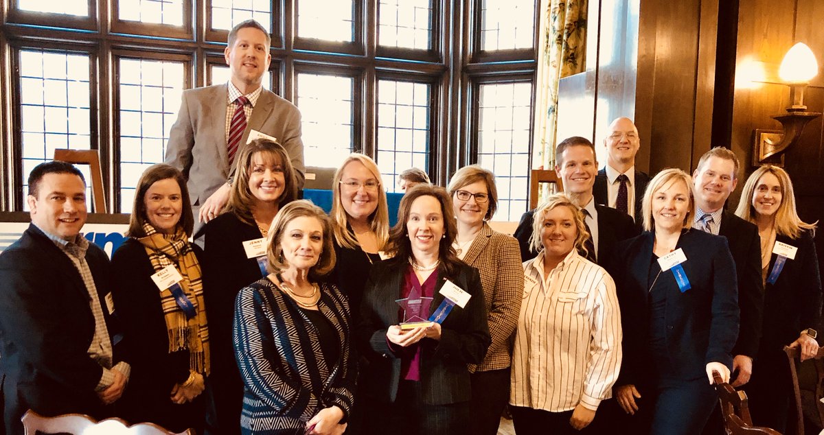 RMAMNChapter's tweet image. Great attendance at the January Meeting &amp;amp; Luncheon with speaker KC Mathews of @UMBBank. The Board of Directors also presented a Gold Star Award of Excellence to the RMA Minnesota Chapter. #Economy #Lending
