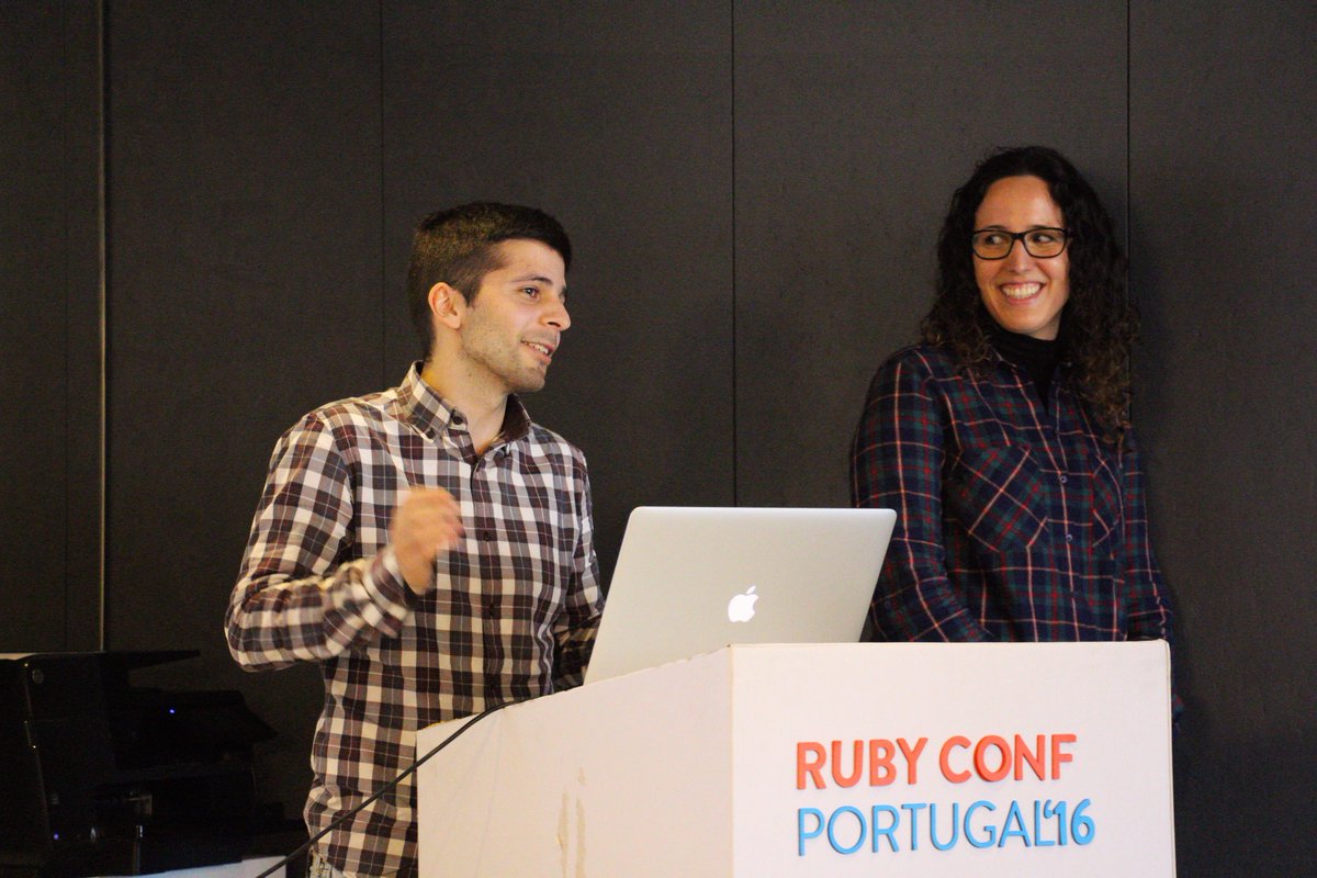 subvisual's tweet photo. Stats from #Oncostats. @tanisharocha and @luistorres.110 presenting their progress to the team. #fridaytalks #oncostats #rubyconfpt https://t.co/rrsuz8rcaA