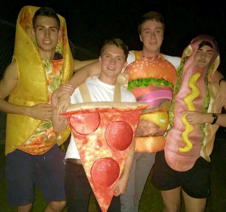 SUinTexas's tweet image. This photo from @SUEngineering student @_benbottrill from his study abroad in Texas is too good not to share! #FridayFunDay