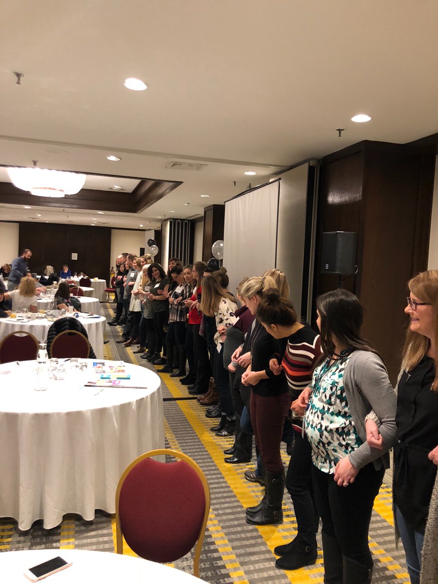 Youth_Advocacy's tweet photo. Community Link icebreaker to start our second day !!!! #YNKE https://t.co/8ScfoEnhrf