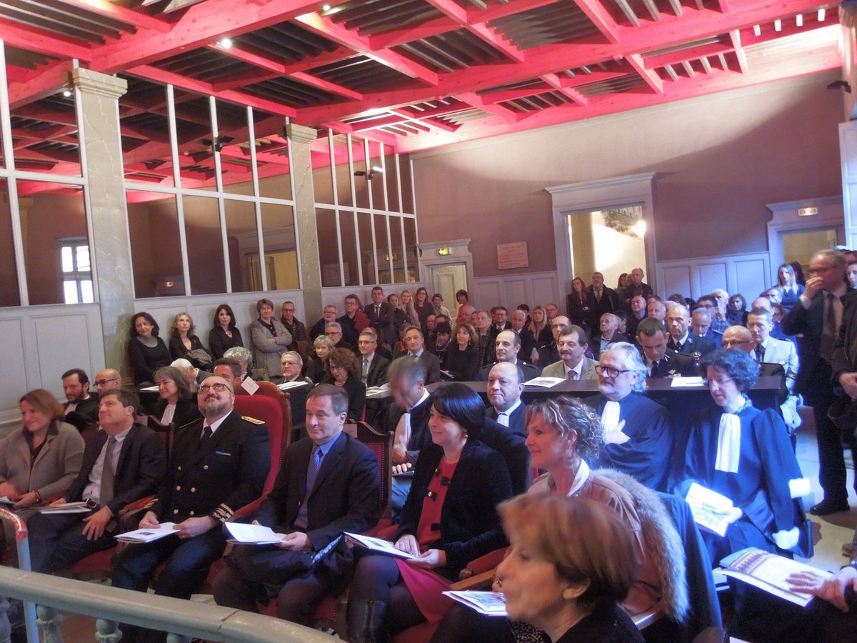 MaxLagarrigue's tweet photo. Audiences solennelle  de rentrée judiciaire tout aujourd'hui à #Montauban 
Serré ce matin au #TGI dans salle Romain-Rolland, la salle d'assises étant en travaux et nouveau président au tribunal de commerce en la personne de Philippe #Seguy #Justice https://t.co/IbY7cwUPOR