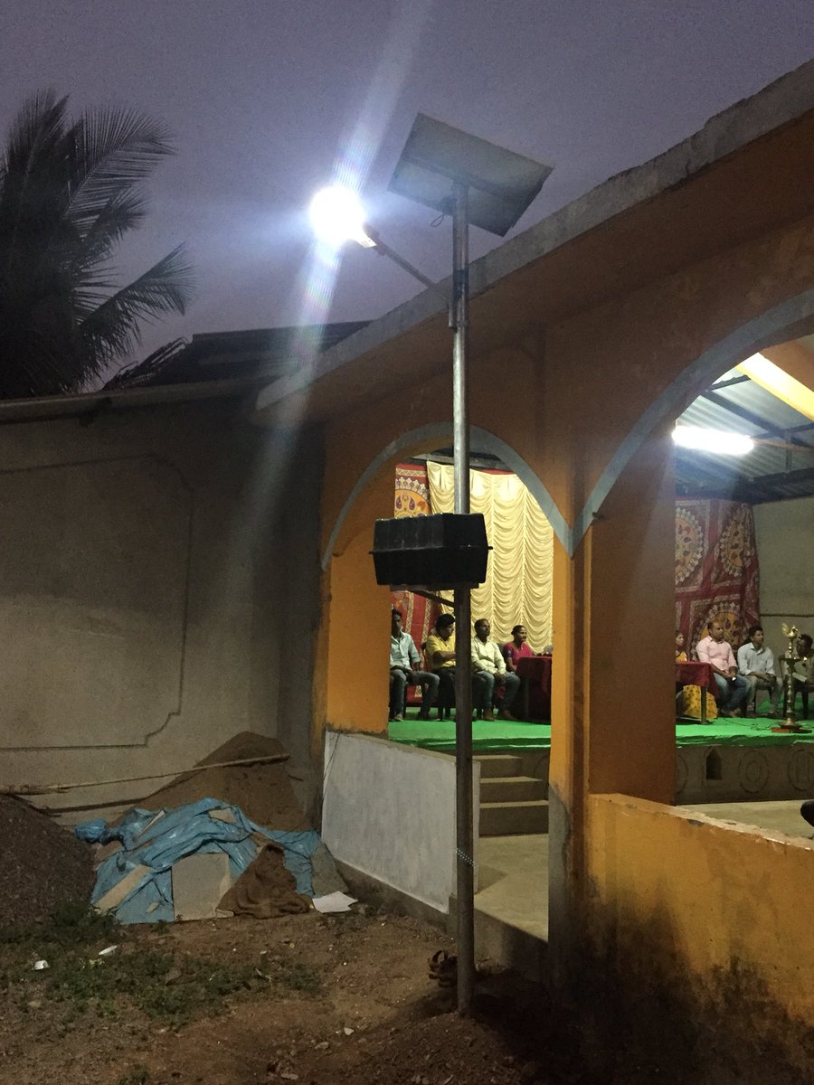 NSawaikar's tweet photo. Commissioned 80 #SolarStreet lights in VP Kavrem-Pirla under #SansadAdarshGram. 1st Village In Goa with so many No. of Solar street lights. Thank you @dpradhanbjp @ONGC_ for the support. https://t.co/6YdlJT1l7M